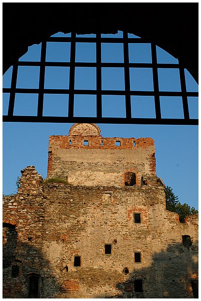 012_ruiny_Zamku_Zabkowice_Slaskie.jpg